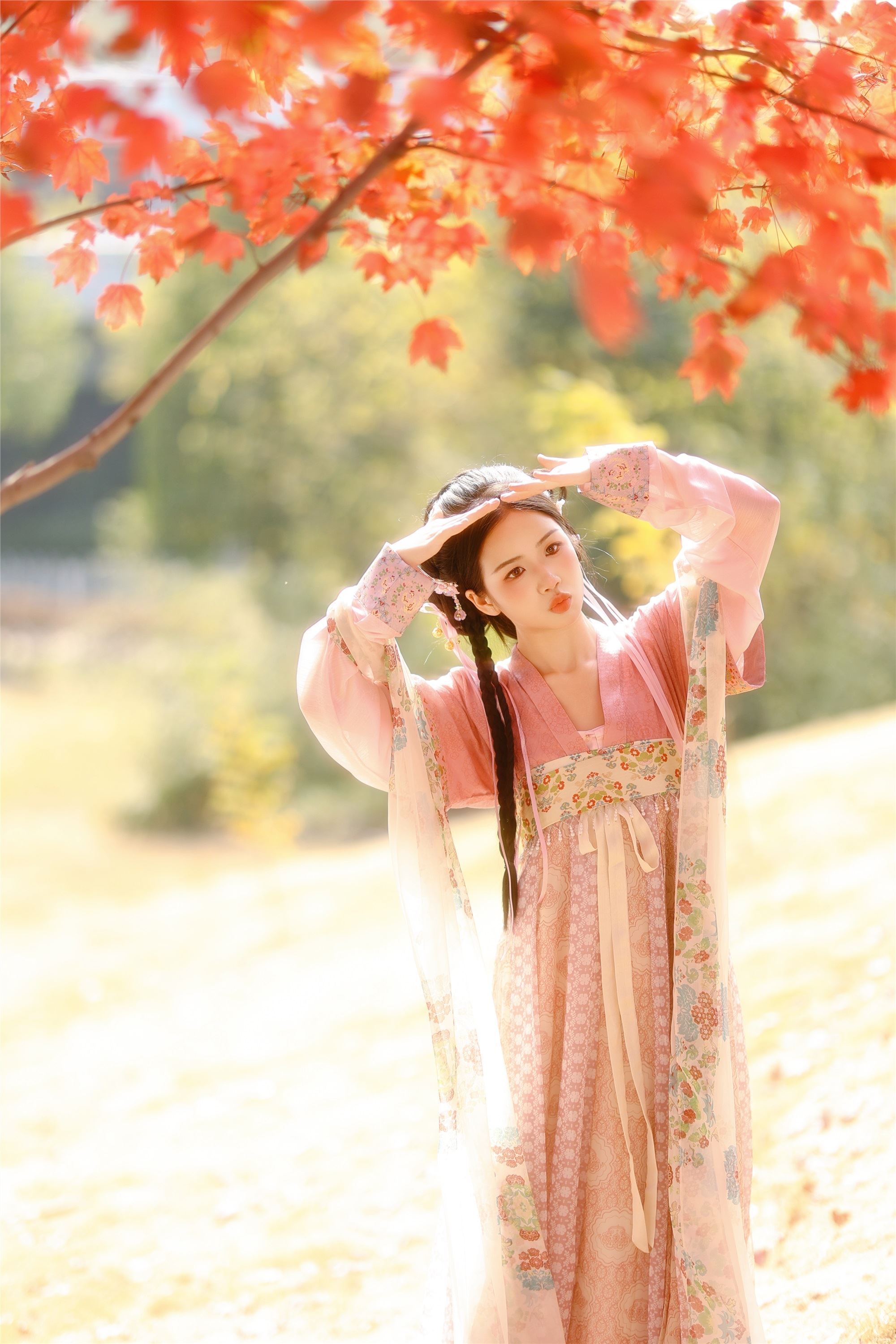 YITUYU艺图语 2025.01.21 枫叶少女 小杜同学